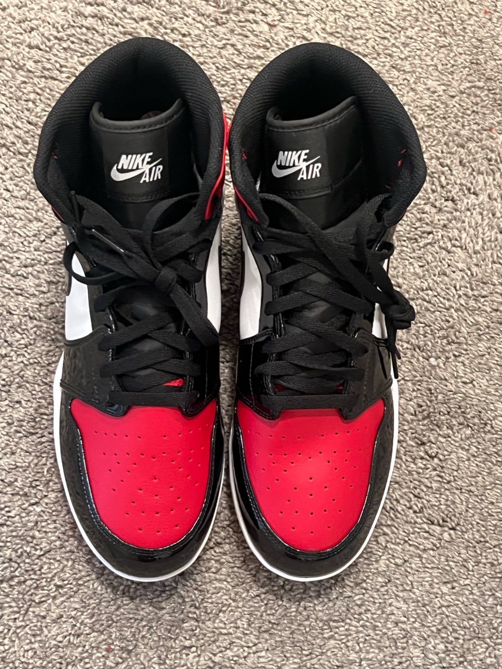 AJ1 Jordan Men's cleats Black, Red & White High-Top Sneakers SZ 12
